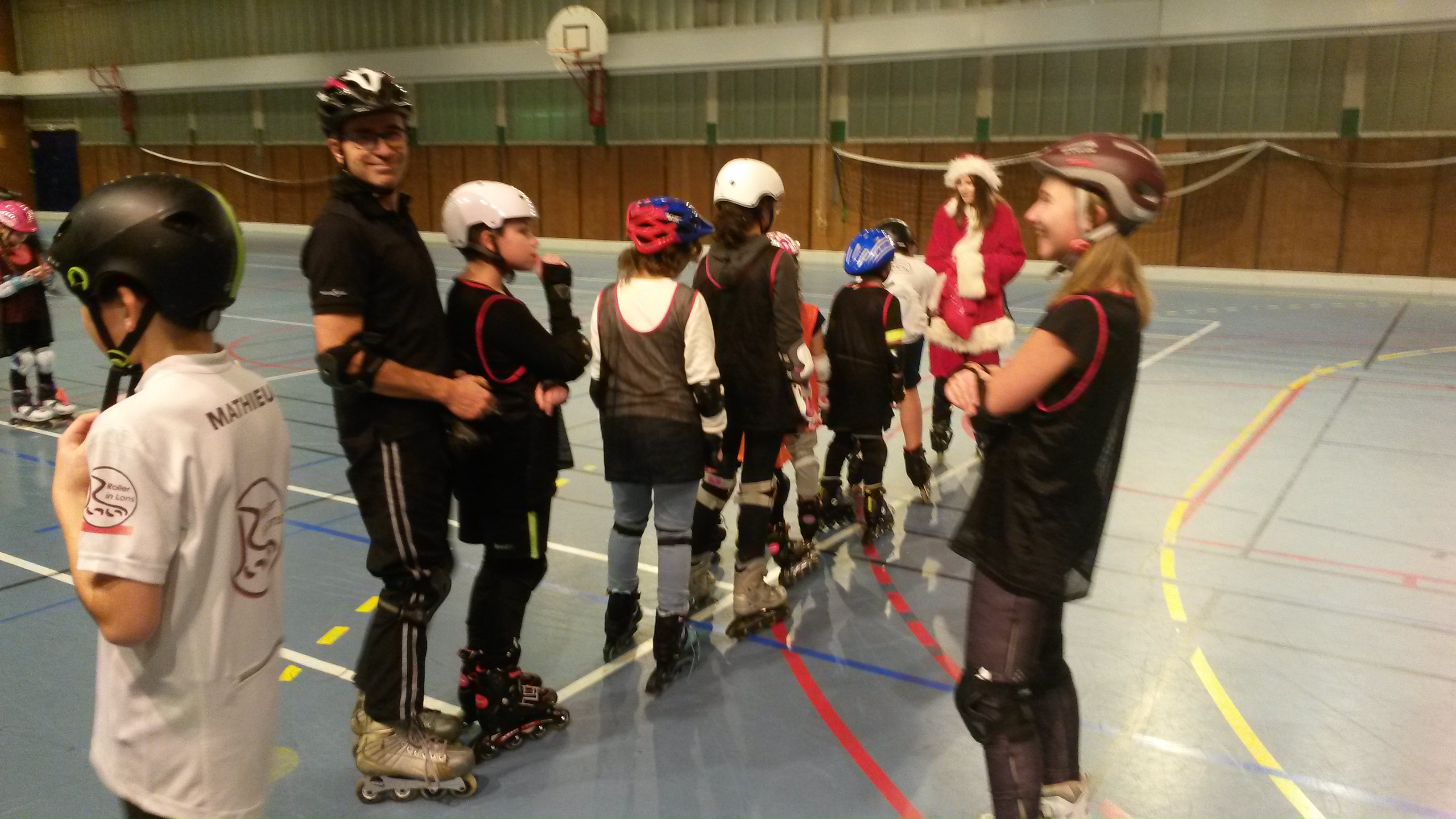 Pere Noel au roller 00